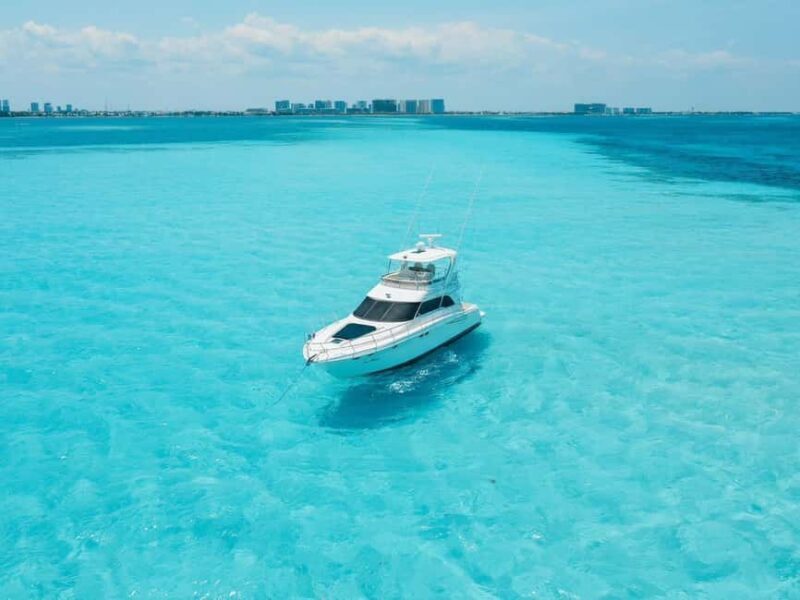 Private yacht ride in Cancun - Who Should Consider This Tour?