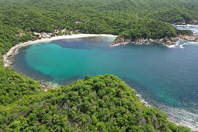 Private Yacht Tour of the Bays of Huatulco - Who Should Consider This Tour?
