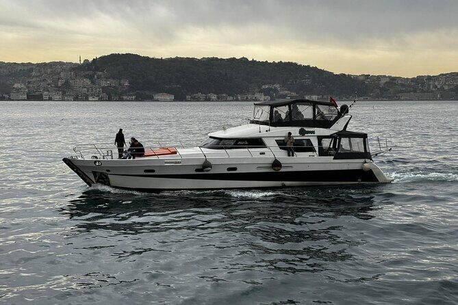 Private Yacht Tour on Bosphorus Istanbul - Authentic Touches and Traveler Experiences