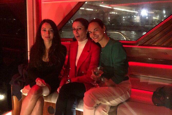 Private Yacht Voyage With Drinks & Snacks Review - Meeting and Pickup Details