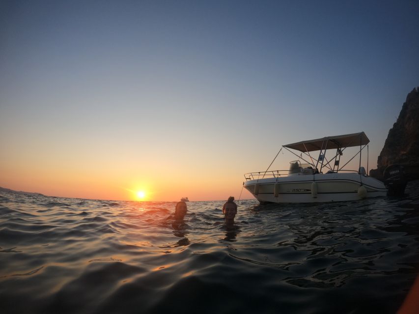 Procida: Boat Tour With Swimming Stops and Underwater Photos - Customer Feedback and Reviews