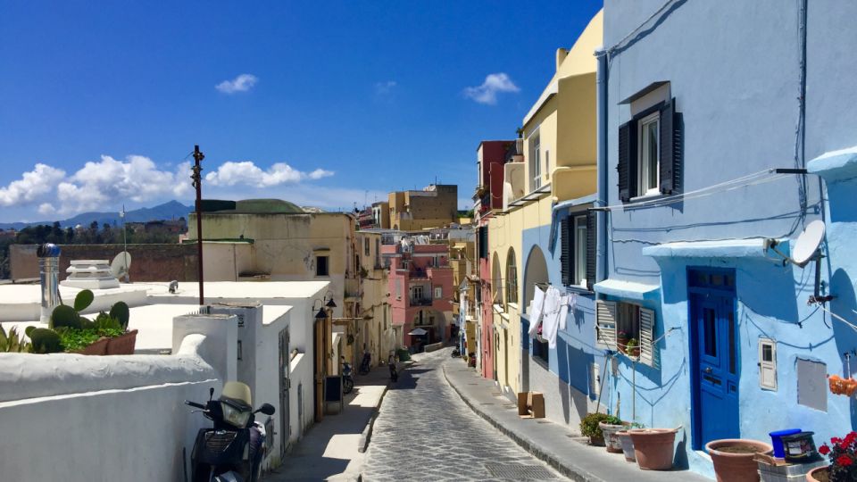 Procida: Guided Tour by Land, Taxi and Maritime Tours - Key Points