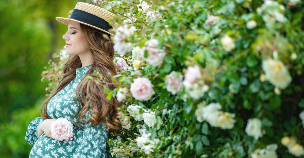 Professional Maternity Photoshoot in Melbourne - Maternity Photoshoot Description
