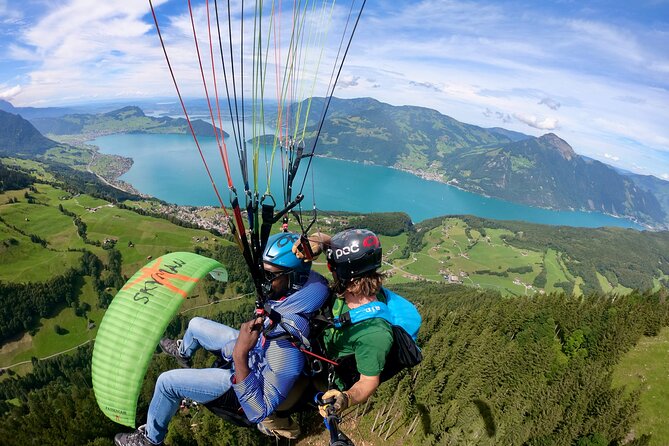 Professional Paragliding Tandem Flights Luzern / Lucerne - Customer Testimonials and Ratings