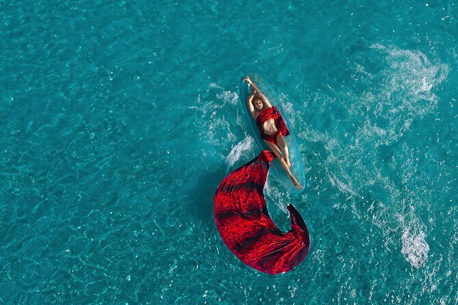 Professional Photo and Video Shoot in a Clear Kayak Cancun - Considerations