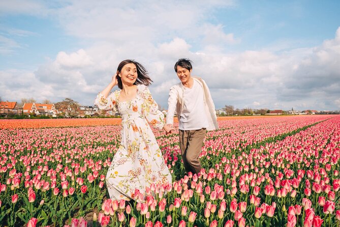 Professional Photoshoot at Private Tulip Field - Meeting Location and Pickup Details