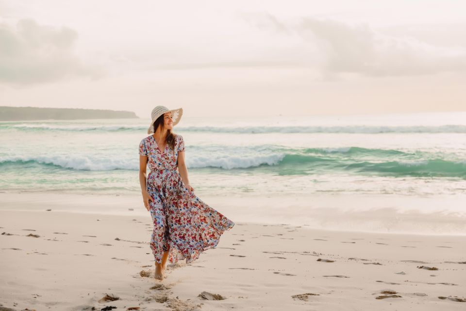 Professional Photoshoot at Surfer'S Paradise - Duration and Host Information