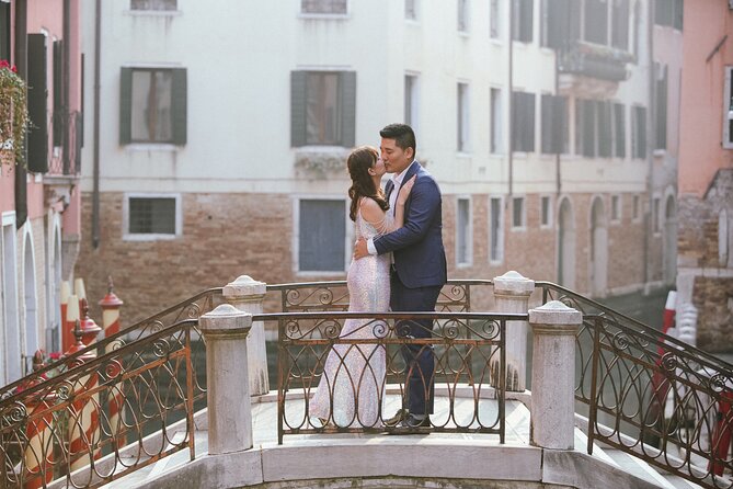 Professional Photoshoot in Venice - Accessibility and Additional Info