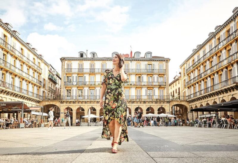 Professional Photoshoot While Visiting San Sebastián - Key Points