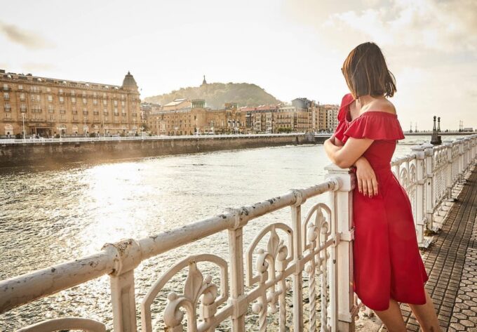 Professional Photoshoot While Visiting San Sebastián - What to Expect