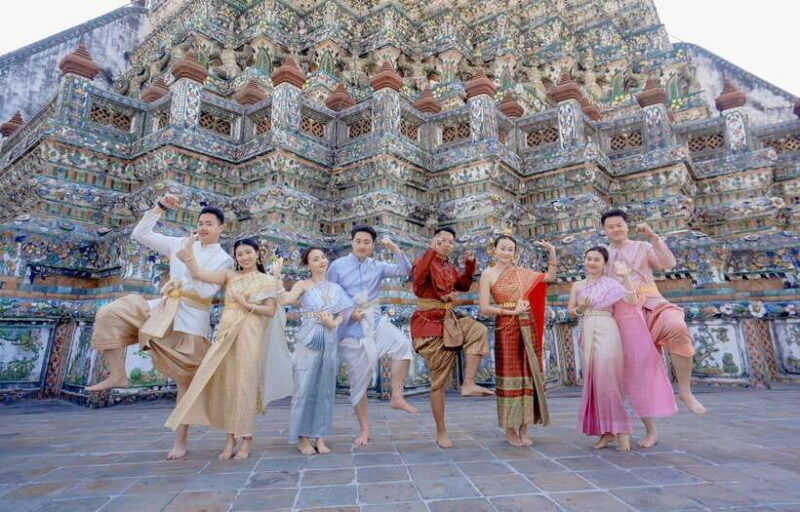 Professional Thai Costume Photography at Wat Arun, Bangkok - Post-Photoshoot Exploration
