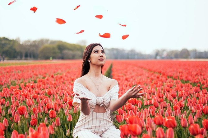 Professional Tulip Fields Photo Session & Bike Tour Near Amsterdam - Private Tour and Confirmation