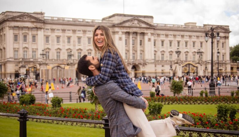 Professional Video Clip With Videographer for Couples - Itinerary and Highlights