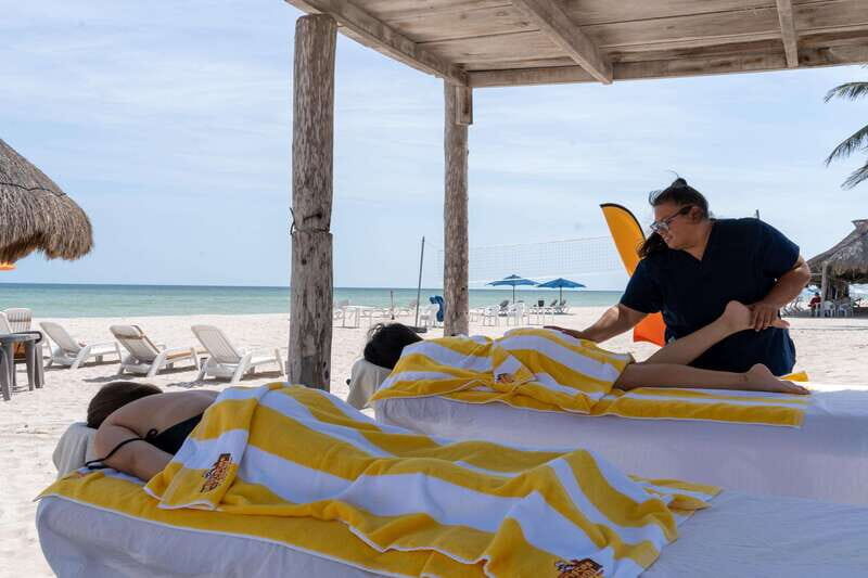 Progreso: Chichi´s beach club - Is It Worth It? Analyzing the Value