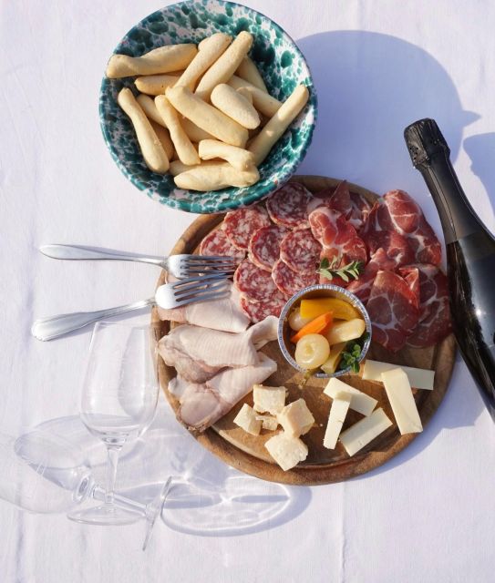 Prosecco Hills Private Tour All Inclusive. 2 Wineries+Lunch - Key Points