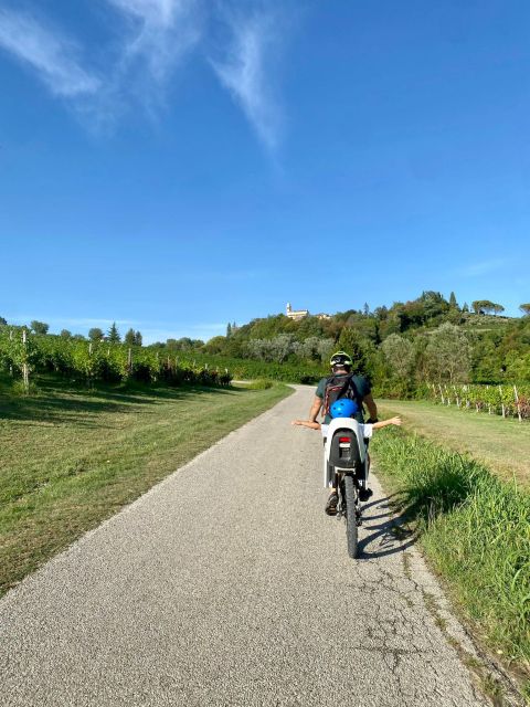 Prosecco Hills Private Tour All Inclusive. 2 Wineries+Lunch - Included and Excluded Items
