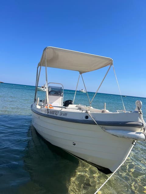 Provatas : small boat rental to Kleftiko - Exploring Milos by Boat: What to Expect