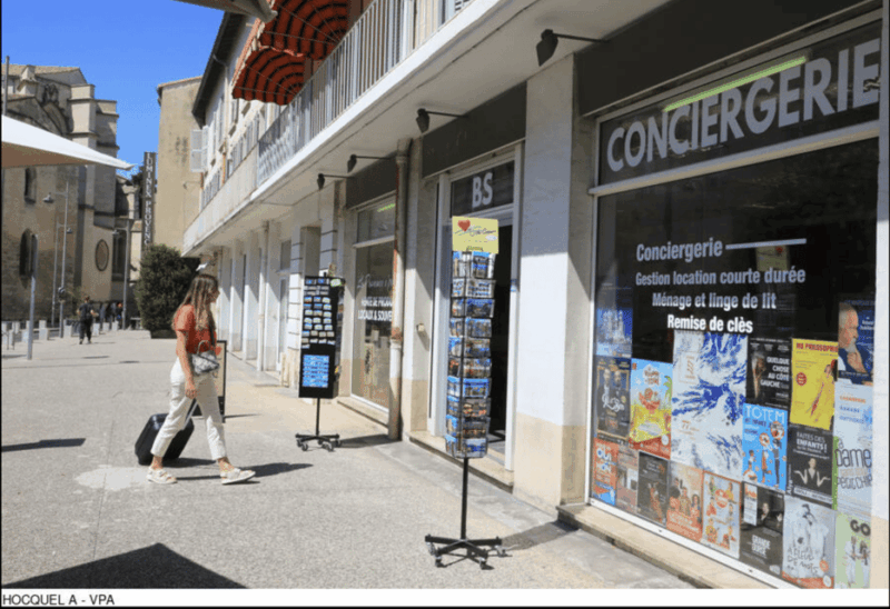 Provencal Flavours and Secrets of the City - Discovering the Citys Historical Sites
