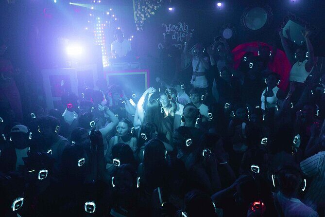 Pub Crawl in Cyclades - What the Reviews Say