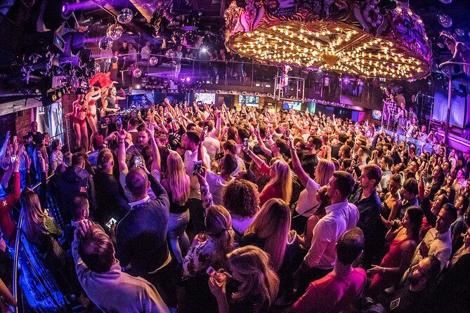 PUB CRAWL IN PRAGUE | Admission Ticket - Key Points