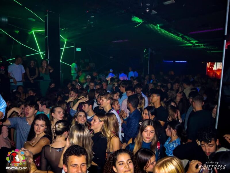 Pub Crawl Madrid Erasmus&International( Updated Best Offer) - Booking and Cancellation Policy