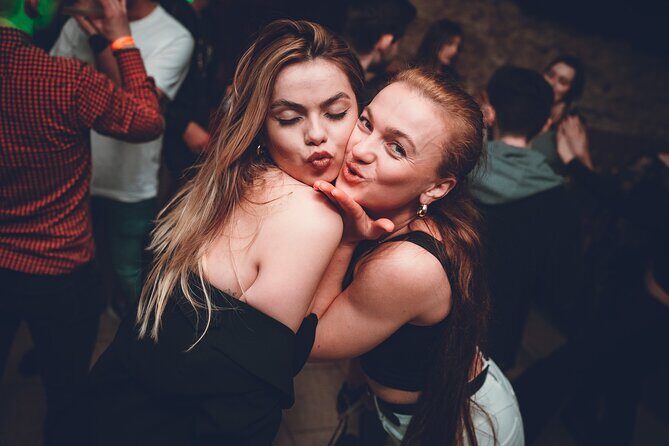 Pub Crawl Unlimited Drinks then 5 Best Clubs in Krakow with VIP - Final Thoughts: Who Is This Tour For?