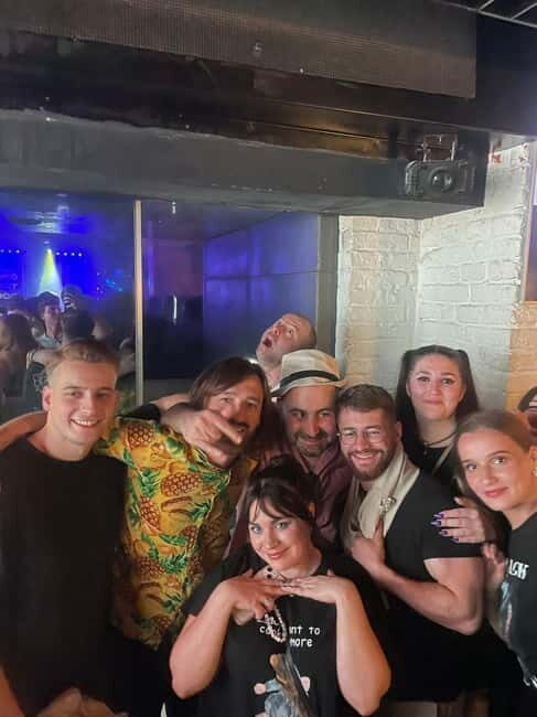 Pub Crawl with 1 hour open bar and 3 VIP clubs - A Detailed Look at Lisbon’s Popular Pub Crawl Experience