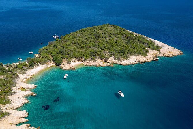 PUBLIC 5,5h Plavnik Island Half-day Boat Trip - The Price and Value