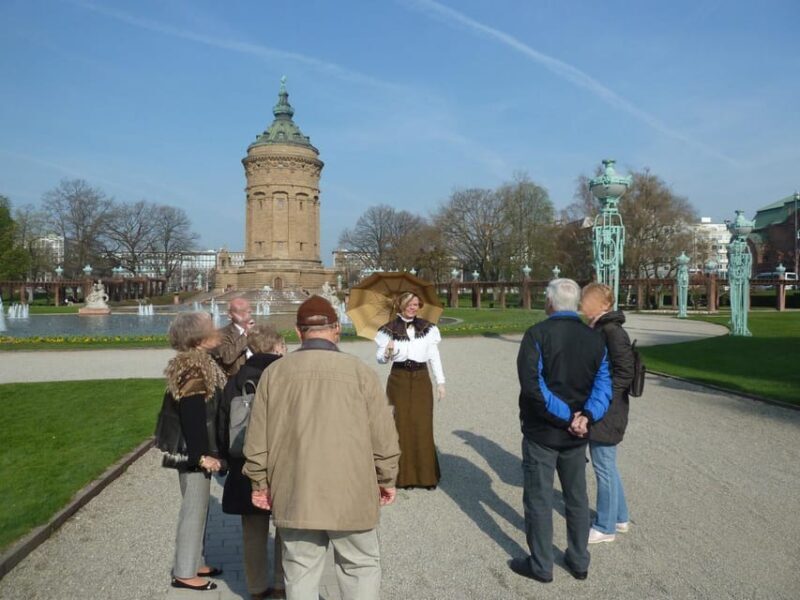 Public tour With Bertha Benz through the city of inventors Costume tour - Authenticity and Experience
