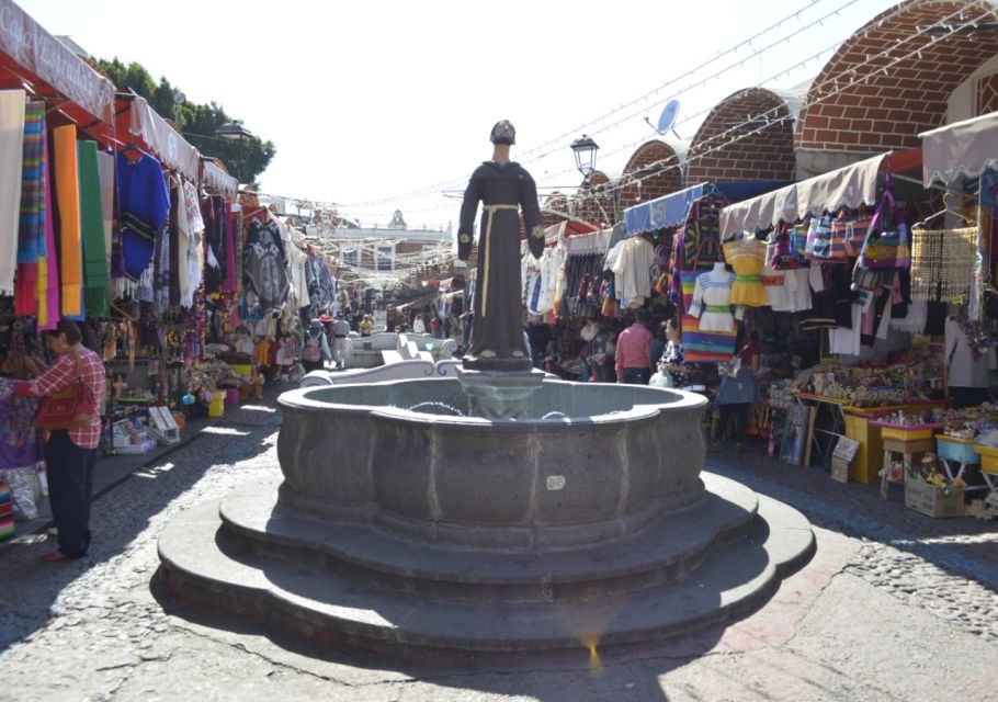 Puebla: Half-Day Private City Tour With Transportation - Palafoxiana Library