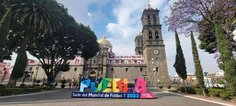 Puebla: Hop-On Hop-Off Bus Tour with Audio Guide - The Stops and Highlights