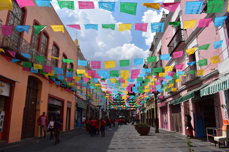Puebla: Private Walking Tour With Candy and Liquor Tasting - Flexibility for Closed Churches