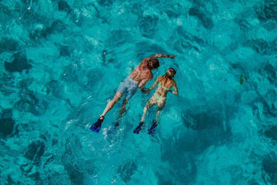 Puerto Aventuras: El Cielo Beach Cozumel 43 Ft Yacht Trip - Inclusions