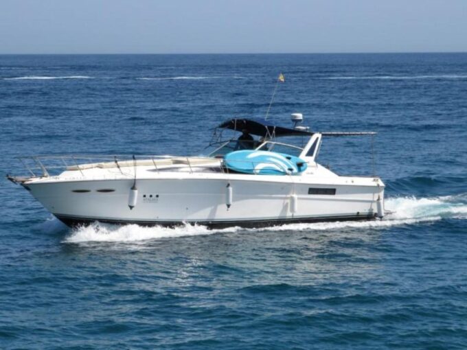 PUERTO BANUS: YACHT RENTAL FOR GROUP 2H - Booking and Availability