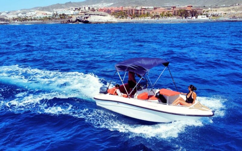 Puerto Colon: the Nina Boat Self-Drive, No License Tenerife - Boat Features and Amenities