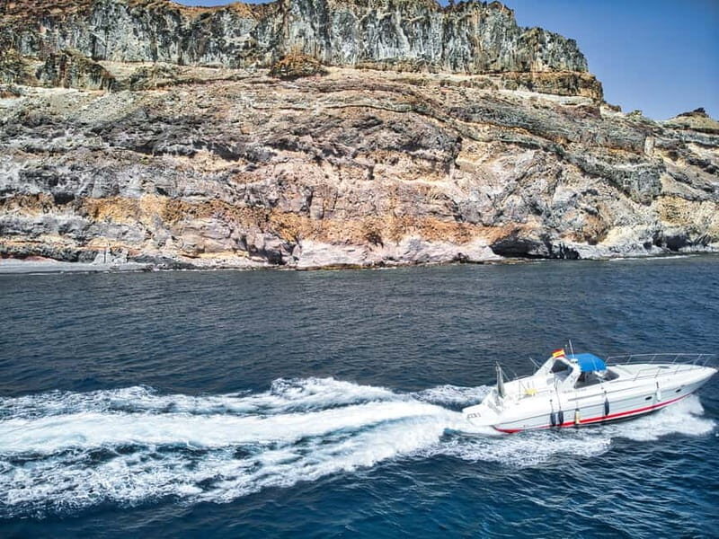 Puerto de Mogán: Private yacht up to 10 persons - Food, Drinks, and Relaxation