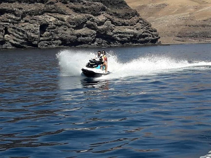Puerto del Carmen: 40-Minute Jet Ski safari on Playa Chica - Considerations and Potential Drawbacks