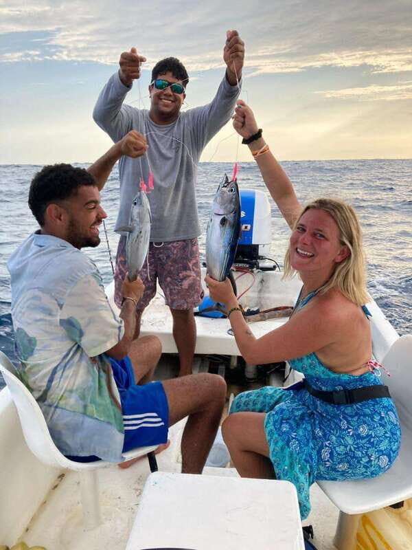 Puerto Escondido: Fishing Boat Trip with Buffet Lunch - Considerations Before Booking