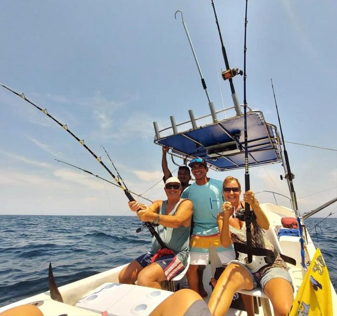 Puerto Escondido: Fishing Charter - Included in the Activity
