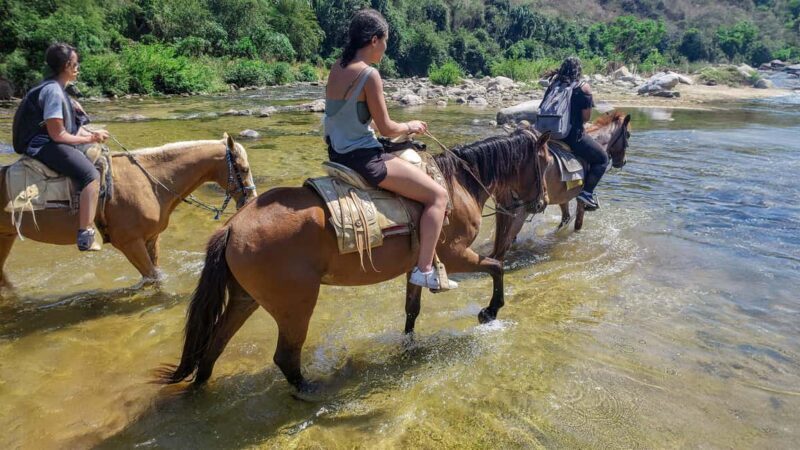 Puerto Escondido: Horseback riding to the Atotonilco hot springs. - Practical Details