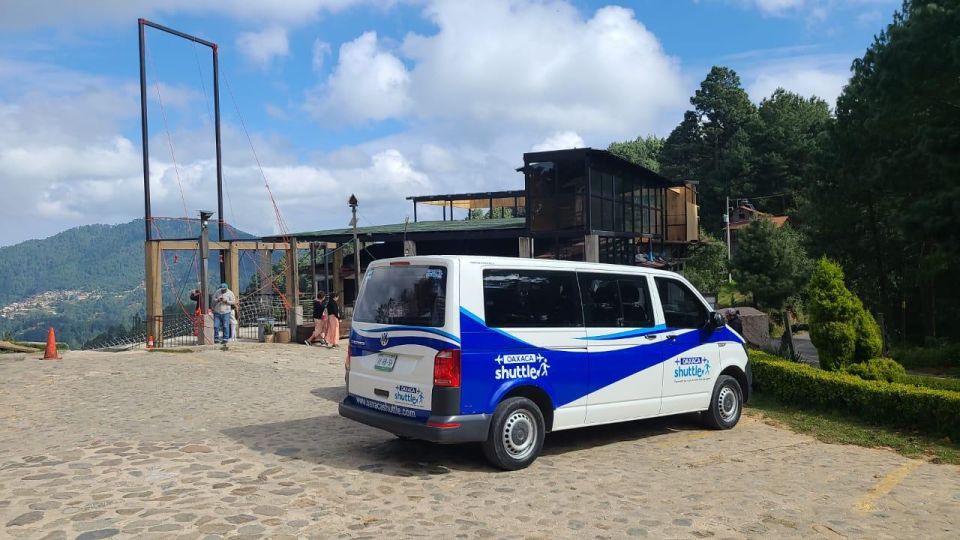 Puerto Escondido: Private Shuttle to Oaxaca City - Vehicle Details