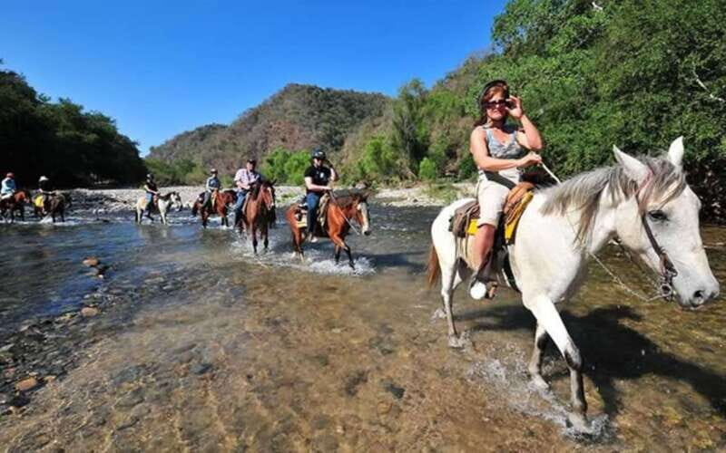 Puerto Escondido: Sunset Horse Back Riding Tour - An Overview of the Experience