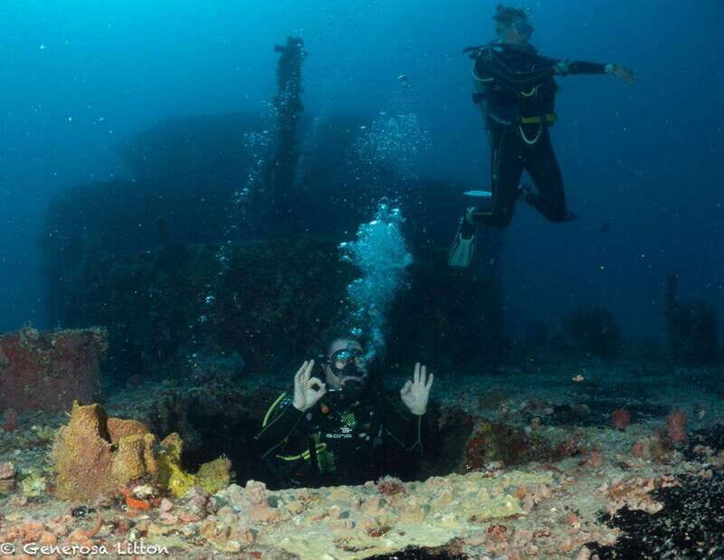 Puerto Morelos: Diving at the C56 Shipwreck - The Experience from the Diver’s Perspective