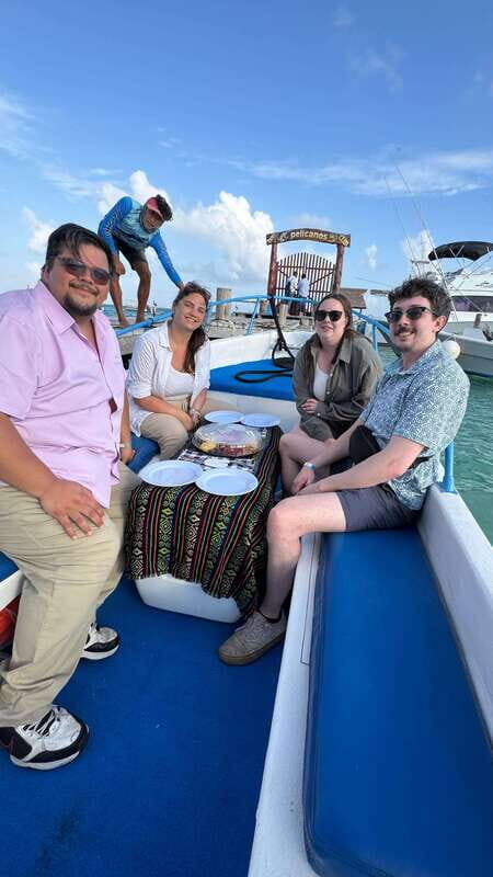 Puerto Morelos: Private Sunset Cruise with Snacks & Drinks - FAQ