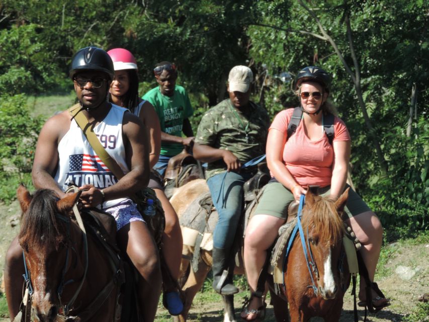 Puerto Plata: Damajagua Waterfalls With Buggy or Horse Ride - Enjoying the Traditional Lunch