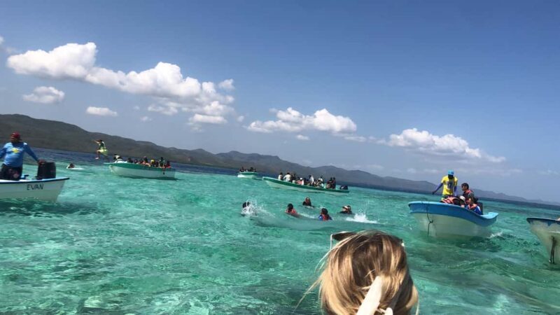 Puerto Plata: Full-day trip to Cayo Arena and Punta Rucia - The Lunch Break: Dominican Flavors by the Sea