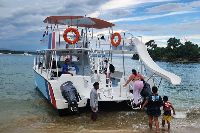 Puerto Plata : Party Boat Catamaran to Sosúa Bay - What Does the Tour Include?