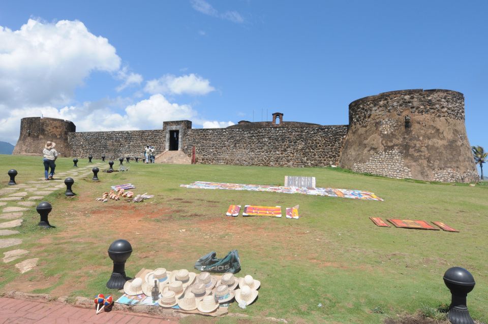 Puerto Plata Tour: History, Culture and Cable Car Ride - Amber Museum Exploration