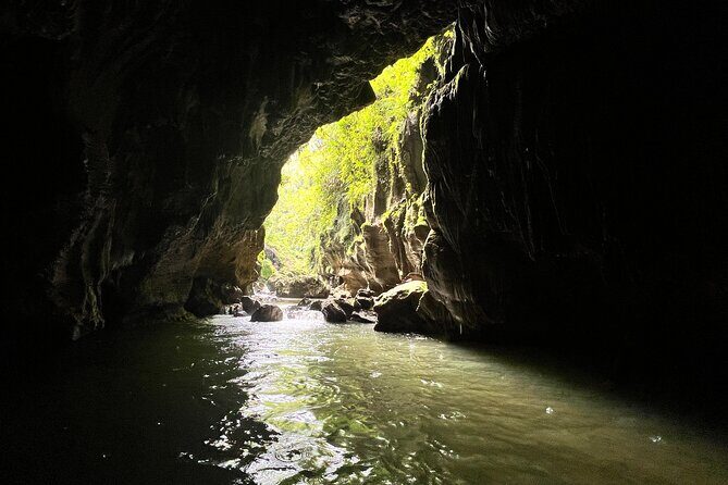 Puerto Rico Charco Azul Hiking Adventure - FAQs