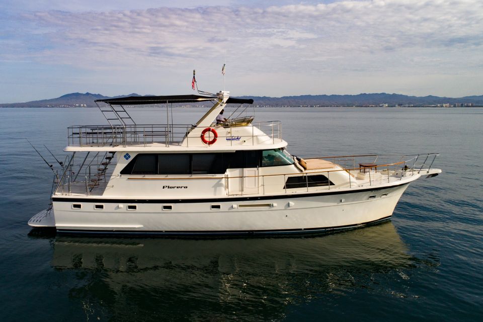 Puerto Vallarta: All-Inclusive Yacht - Key Points